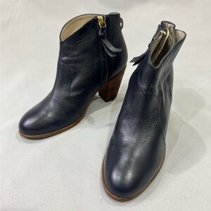 Boden Navy Leather Ankle Booties | 3” Heel | Zip Tassel